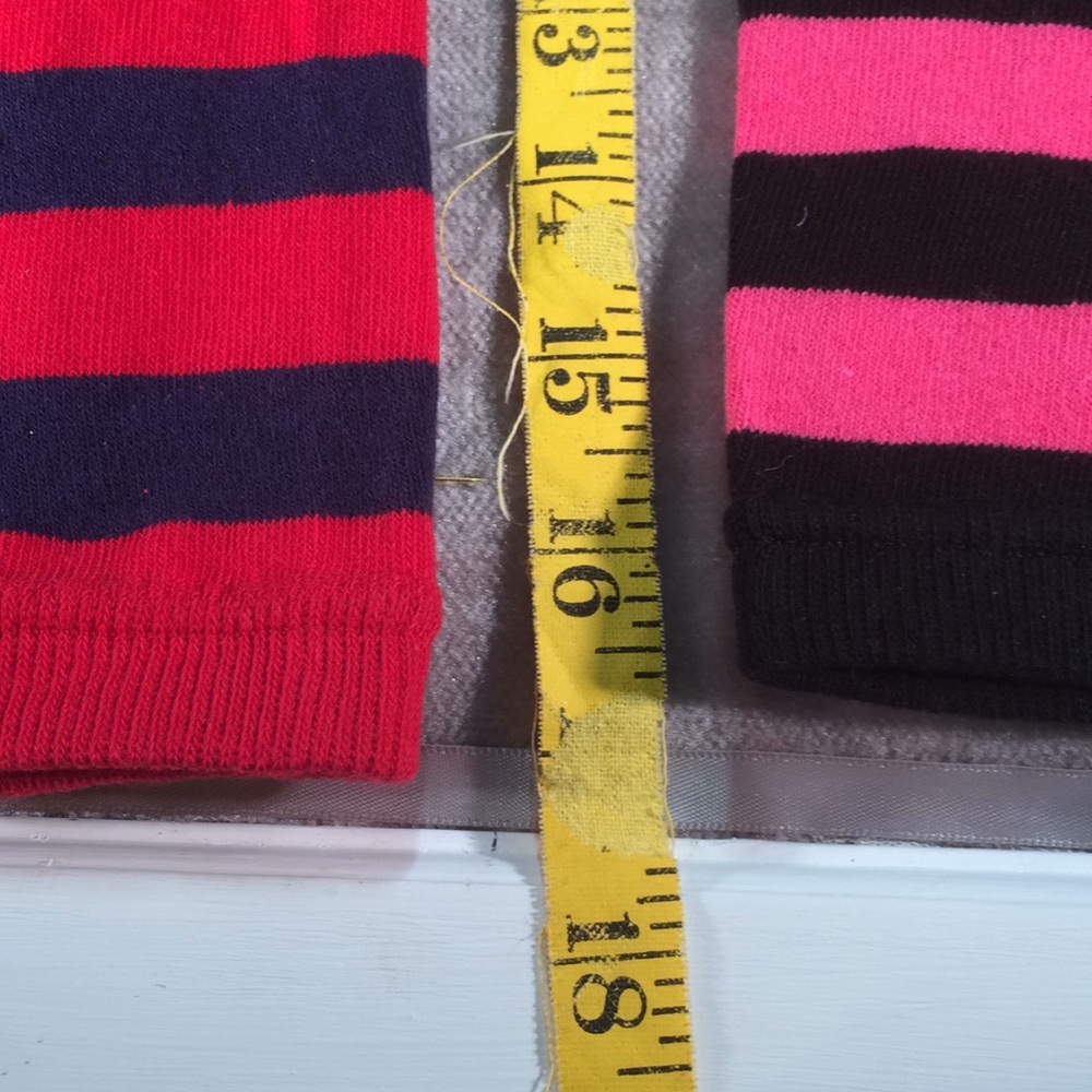 Arm Sleeves - Picture 2 of 2